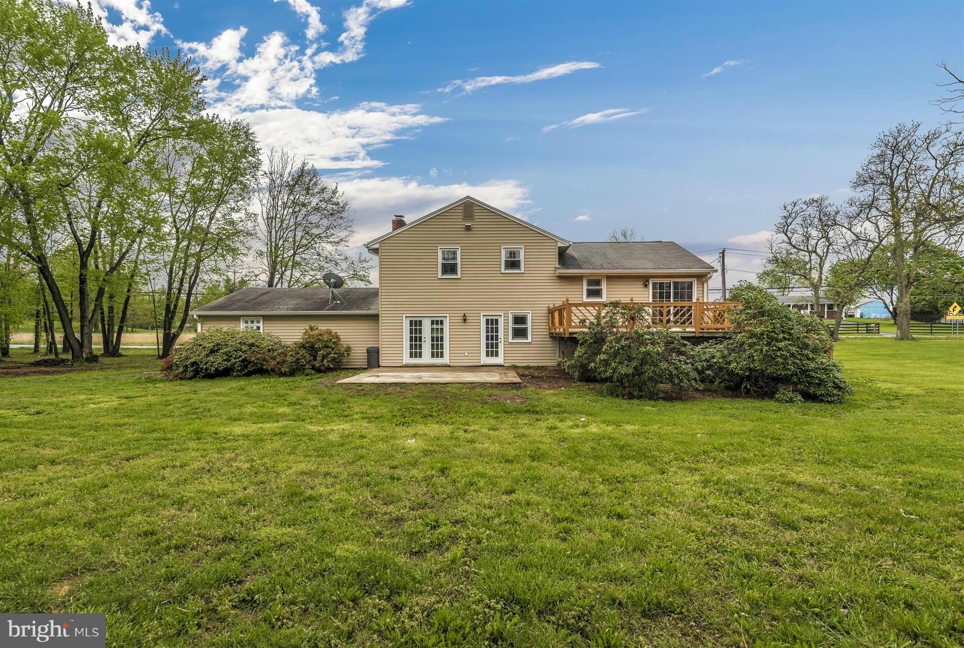 18111 Beallsville Road Poolesville, MD 20837 - Photo 26 of 29 Exterior (Rear)