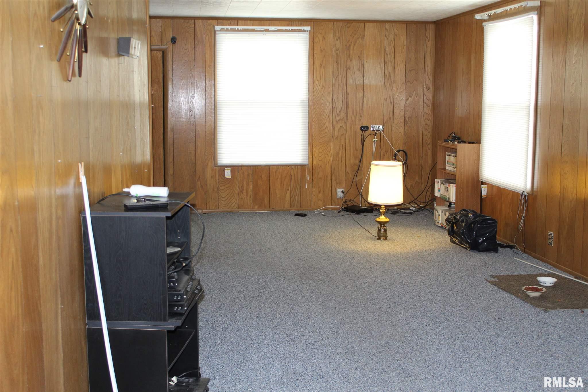 2400 Ridge Street Eldorado, IL 62930 - Photo 11 of 24 Gallery Image 11