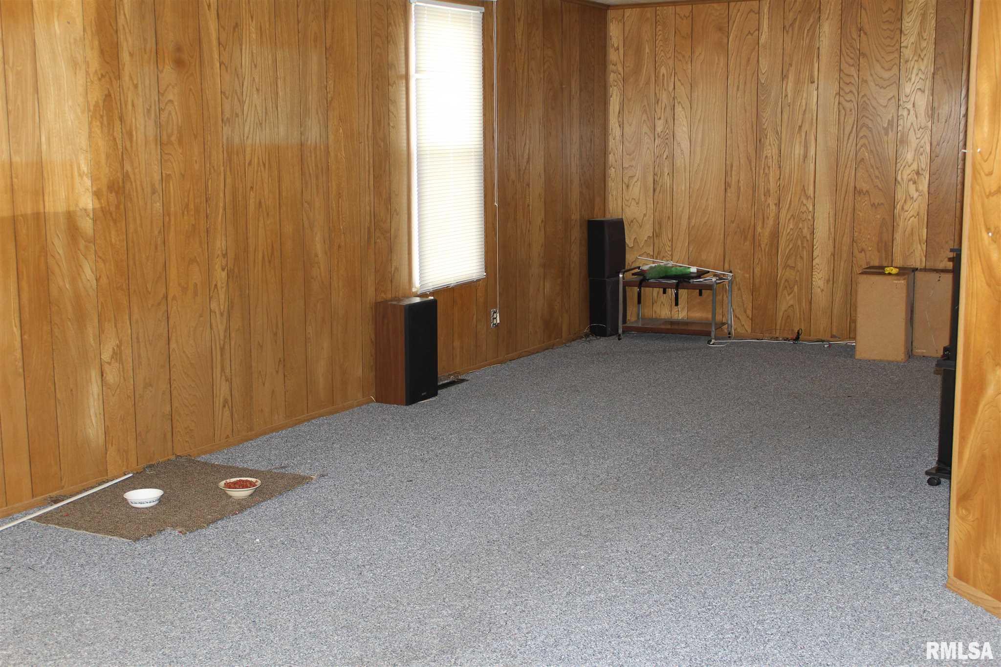 2400 Ridge Street Eldorado, IL 62930 - Photo 15 of 24 Gallery Image 15