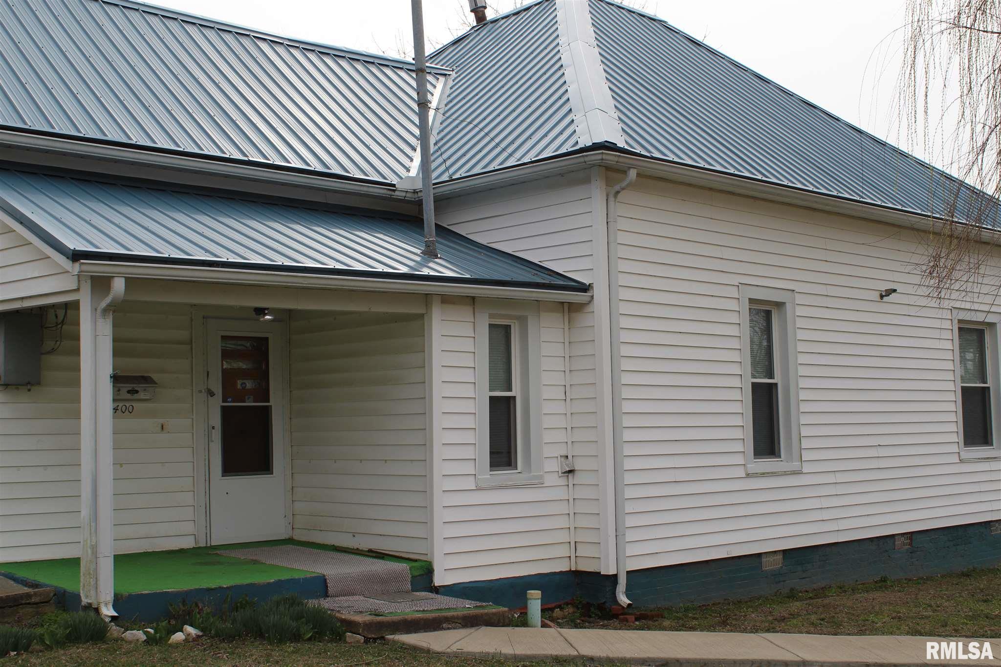 2400 Ridge Street Eldorado, IL 62930 - Photo 23 of 24 Gallery Image 23