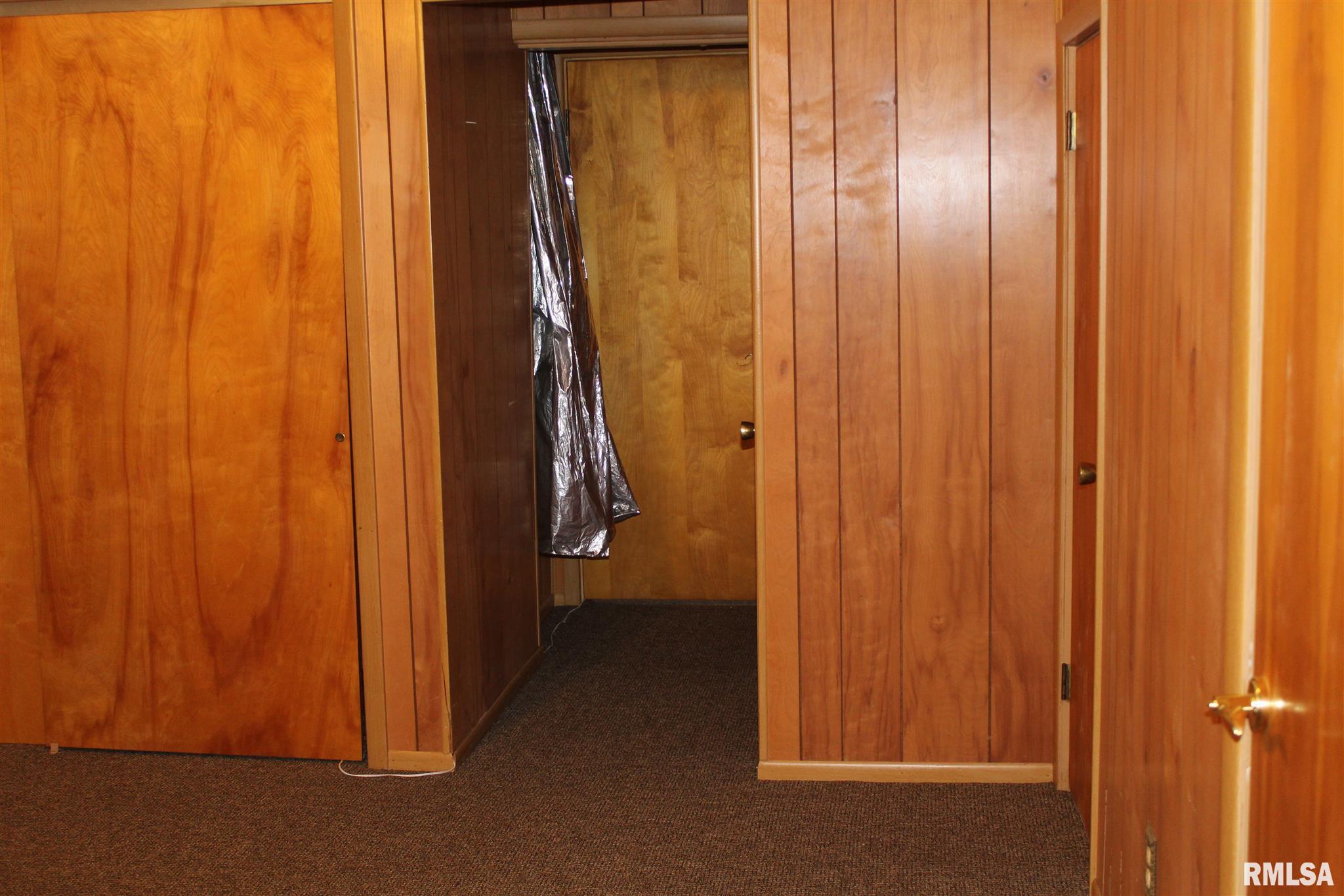 2400 Ridge Street Eldorado, IL 62930 - Photo 7 of 24 Gallery Image 7
