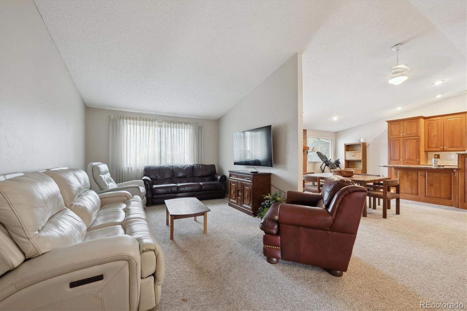 8205 Dudley Way Arvada, CO 80005 - Photo 4 of 25