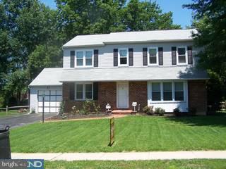 1131 Warren Road West Chester, PA 19382 - Photo 1 of 6 Gallery Image 1