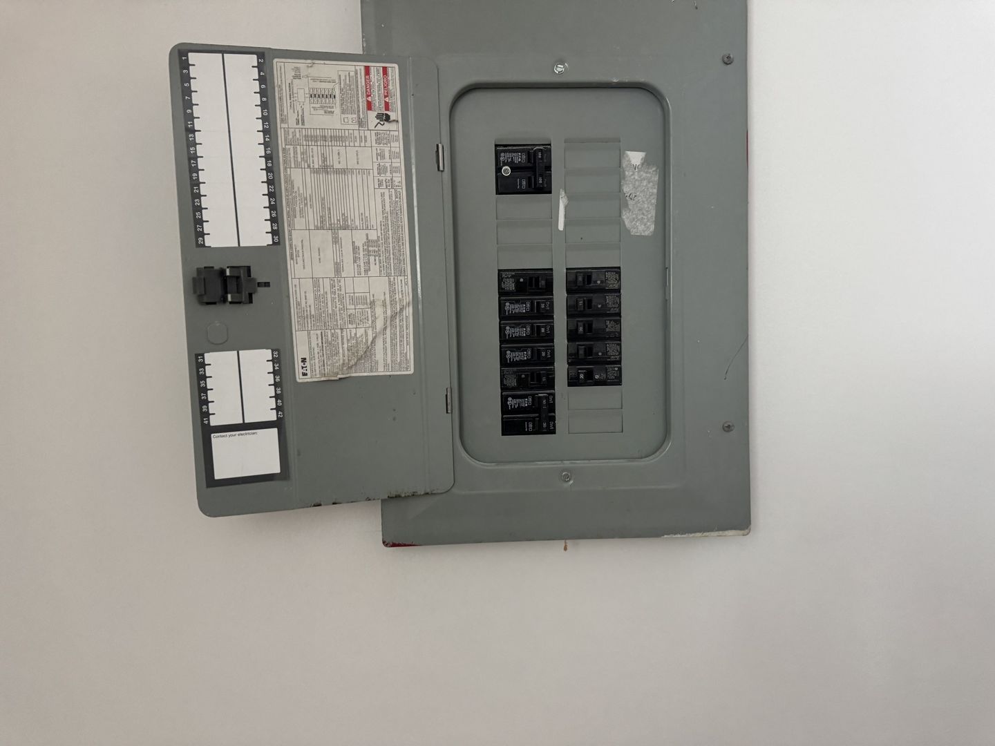 1104 East 156th Place Dolton, IL 60419 - Photo 11 of 14 an empty room with windows