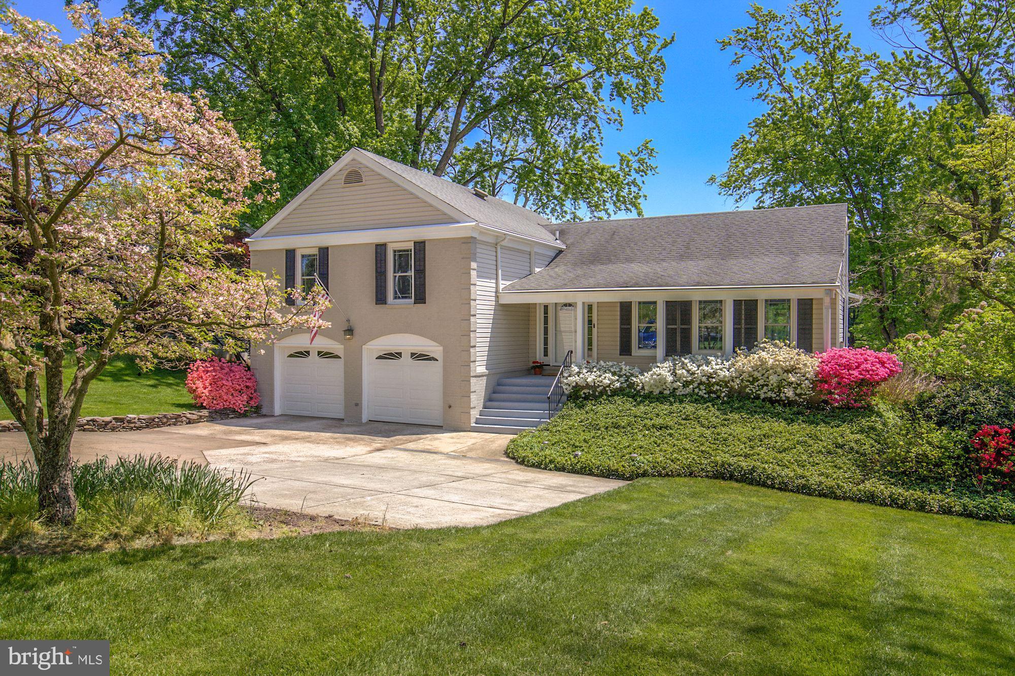 1625 Kirby Road McLean, VA 22101 - Photo 1 of 40 Welcome home!