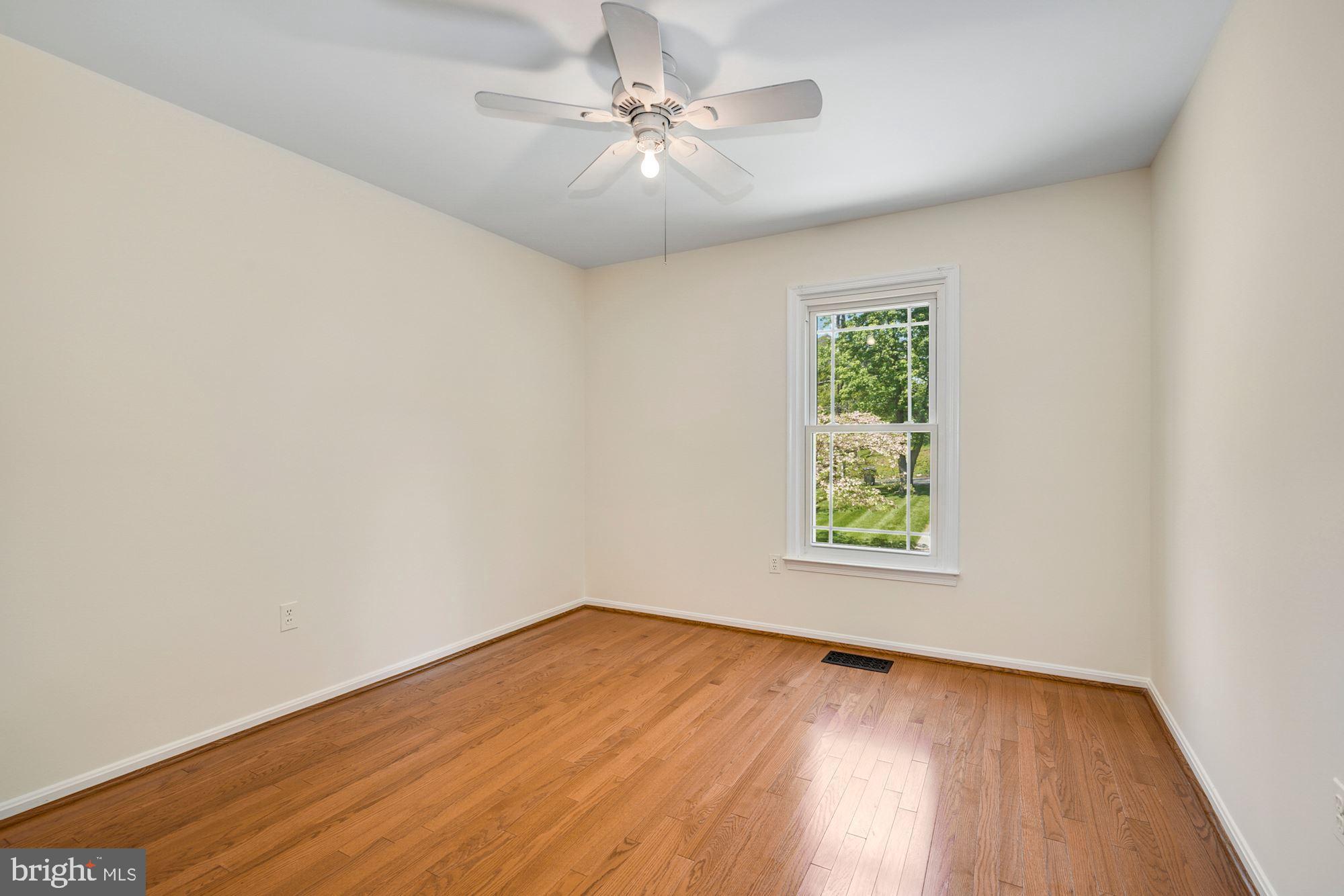 1625 Kirby Road McLean, VA 22101 - Photo 22 of 40 Bedroom