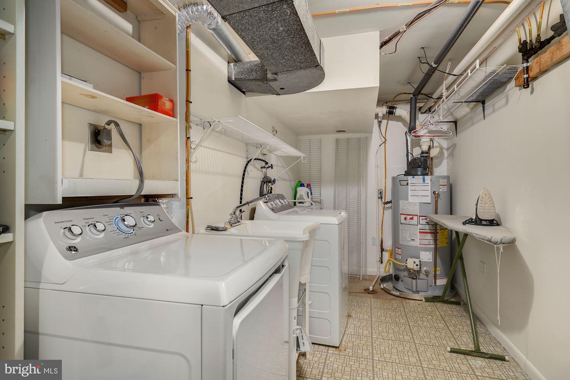 1625 Kirby Road McLean, VA 22101 - Photo 28 of 40 Laundry room