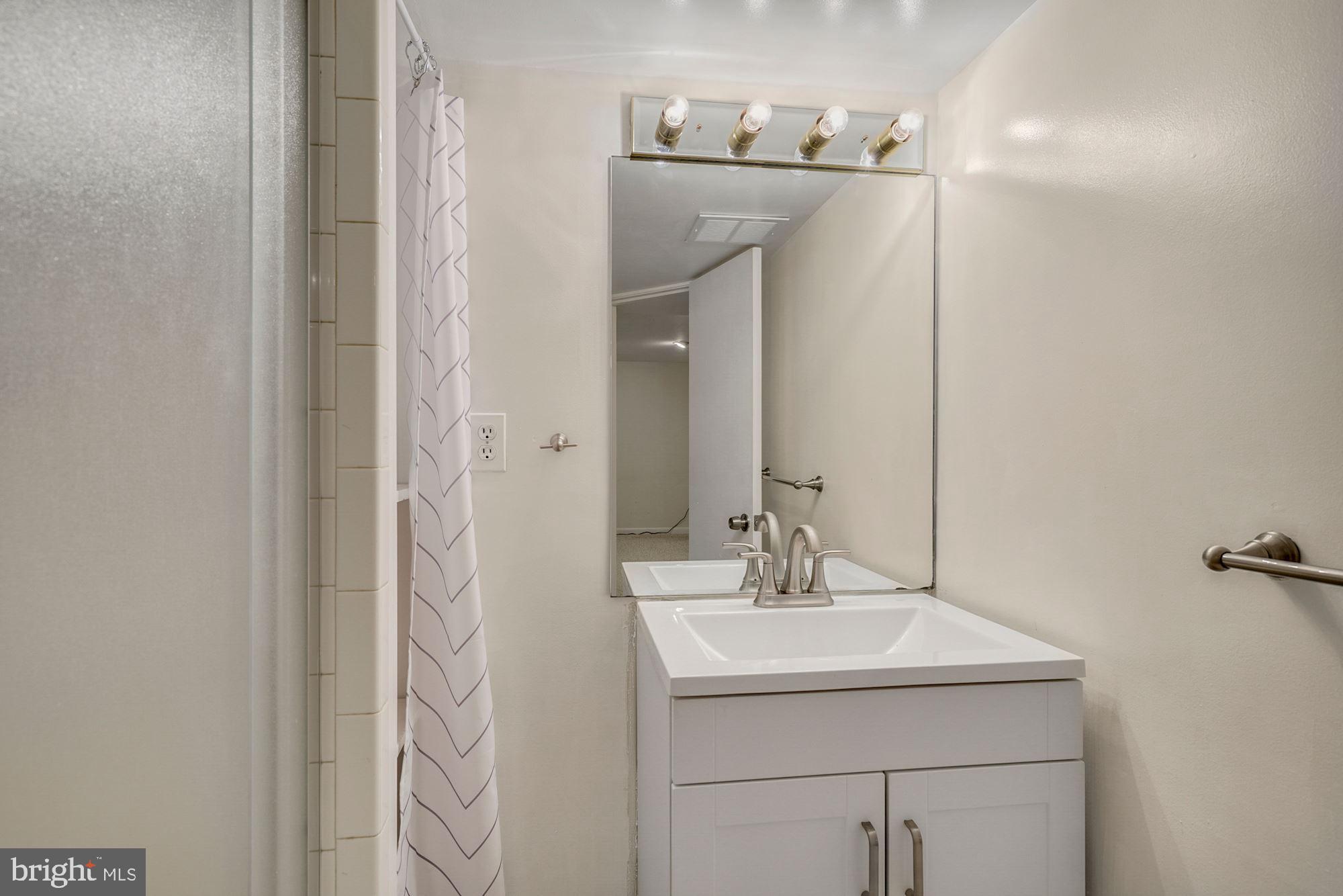 1625 Kirby Road McLean, VA 22101 - Photo 30 of 40 Lower level full bath