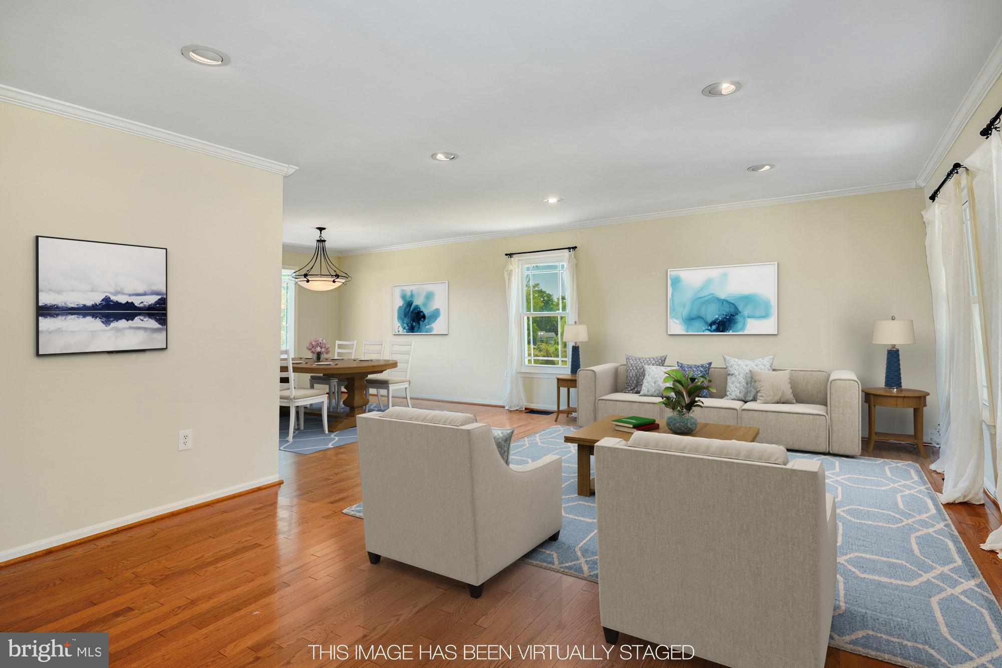 1625 Kirby Road McLean, VA 22101 - Photo 3 of 40 Living Room
