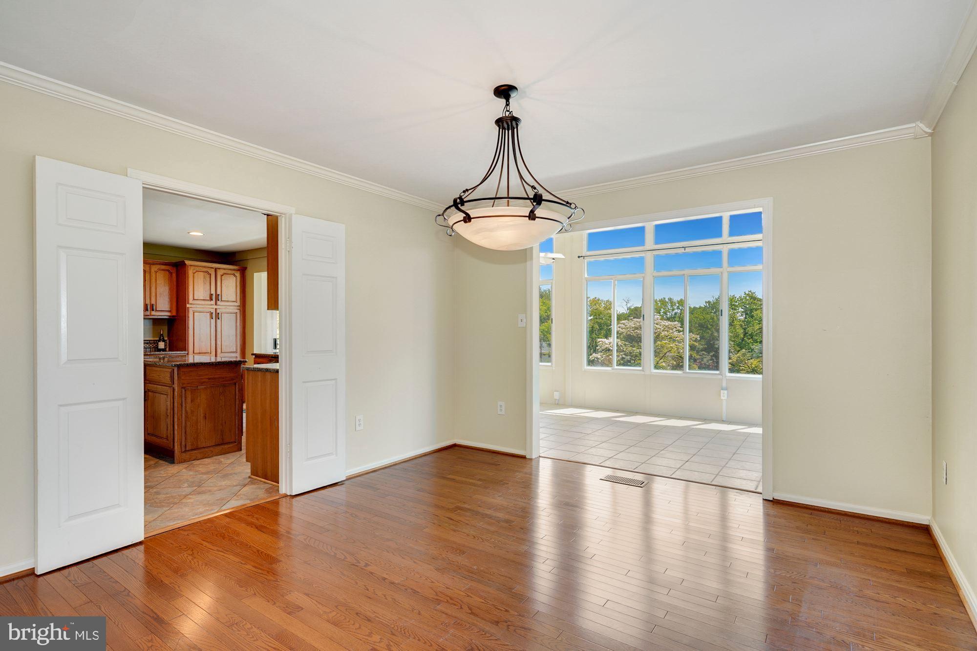 1625 Kirby Road McLean, VA 22101 - Photo 9 of 40 Dining room
