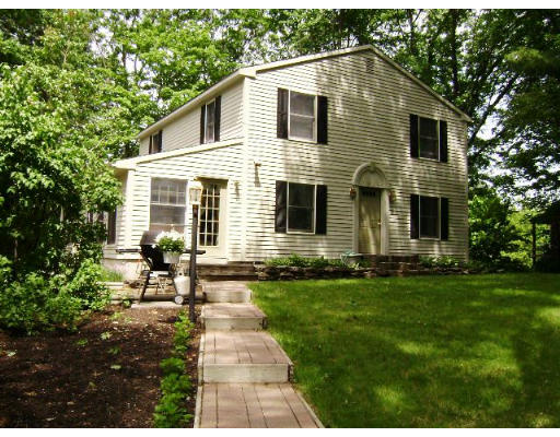 59 Millbury Road Oxford, MA 01540 - Photo 3 of 28 Gallery Image 3