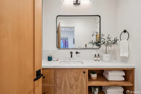 $995,000 | 3620 Market Street, Unit 3, San Francisco, CA 94131