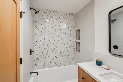 $995,000 | 3620 Market Street, Unit 3, San Francisco, CA 94131