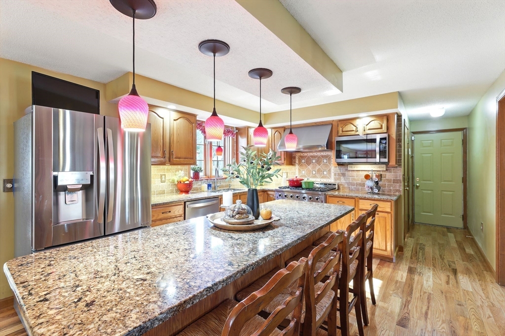 65 Quarry Road West Springfield, MA 01089 - Photo 9 of 42 Gallery Image 9