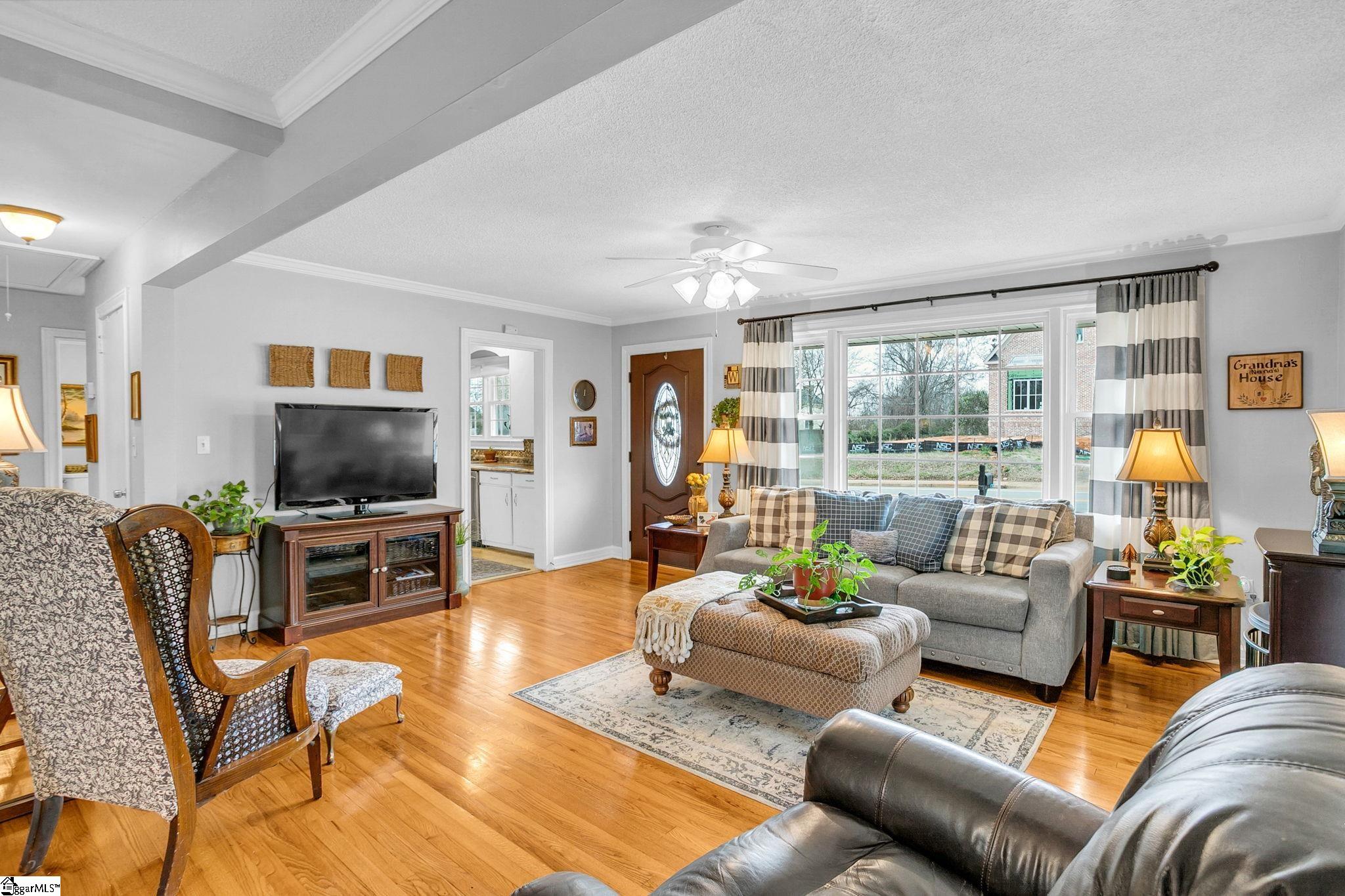 401 Parkins Mill Road Greenville, SC 29607 - Photo 19 of 43 Gallery Image 19