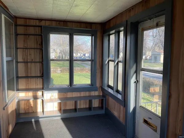 $950 | 2206 Brown Street, Fort Wayne, IN 46802