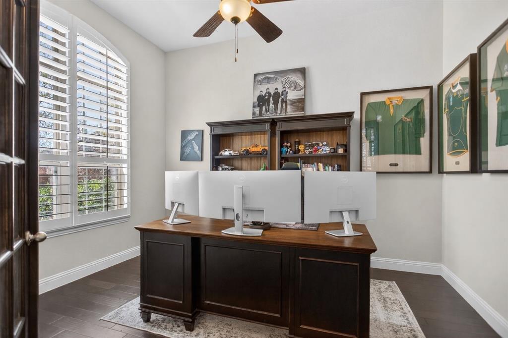 1010 Longhill Way Forney, TX 75126 - Photo 10 of 38 a room with a large window