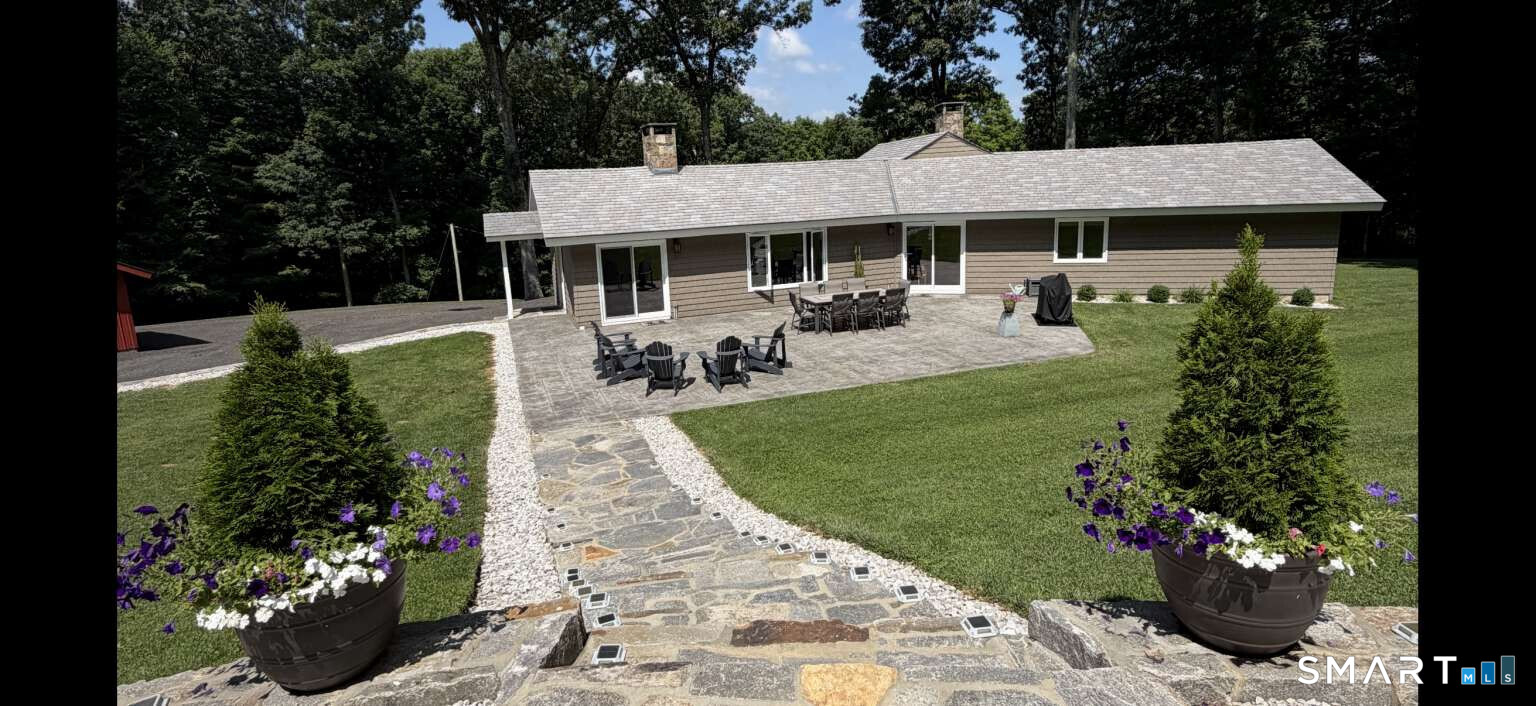 85 Good Hill Road Roxbury, CT 06783 - Photo 3 of 20