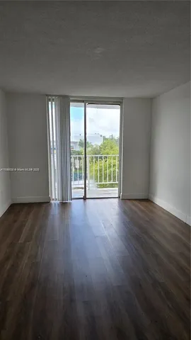 $153,450 | 498 Northwest 165th Street, Unit D407, Miami, FL 33169