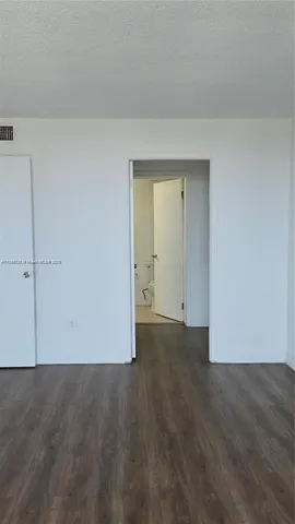 $153,450 | 498 Northwest 165th Street, Unit D407, Miami, FL 33169