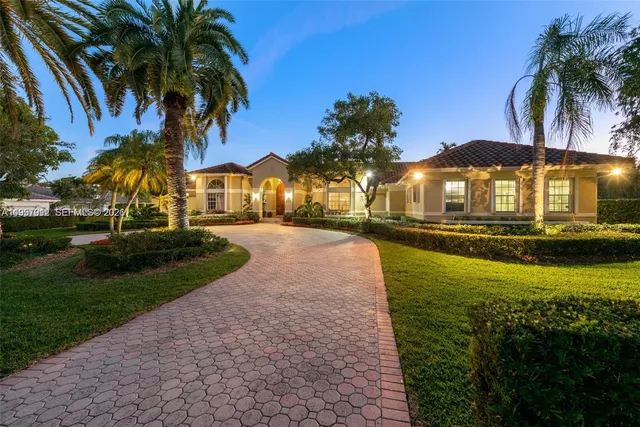 $17,500 | 5770 Southwest 128th Street, Pinecrest, FL 33156