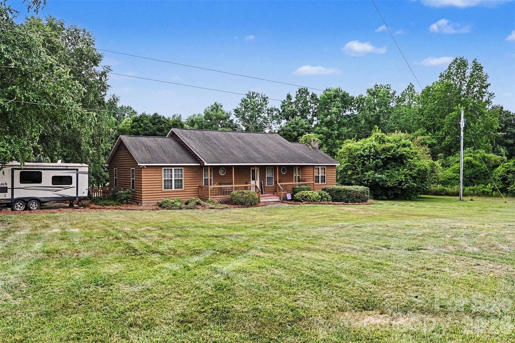 3999 Fincher Road Matthews, NC 28104 - Photo 2 of 48