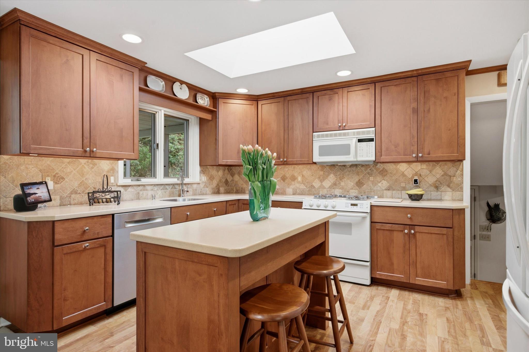 573 Brookwood Road Wayne, PA 19087 - Photo 12 of 29