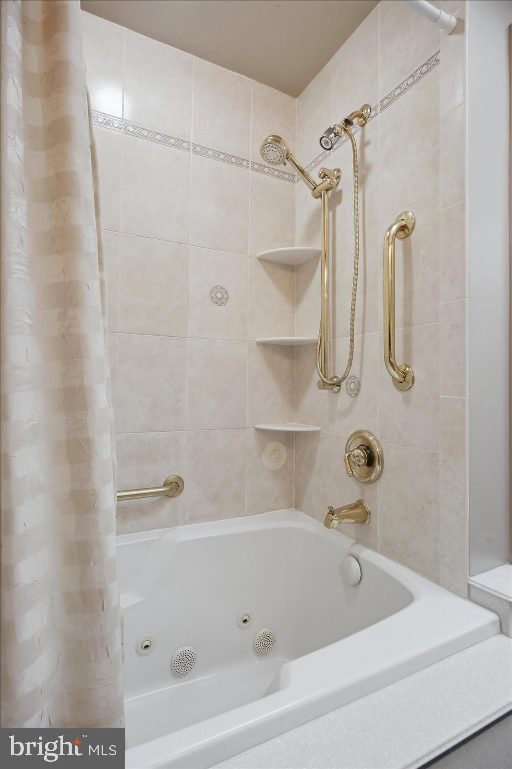 573 Brookwood Road Wayne, PA 19087 - Photo 21 of 29