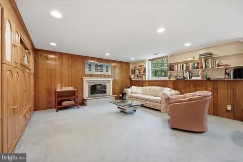 $625,000 | 573 Brookwood Road, Wayne, PA 19087