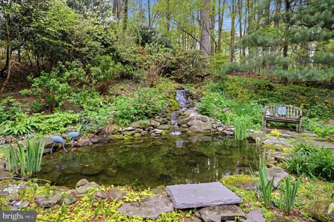 $625,000 | 573 Brookwood Road, Wayne, PA 19087