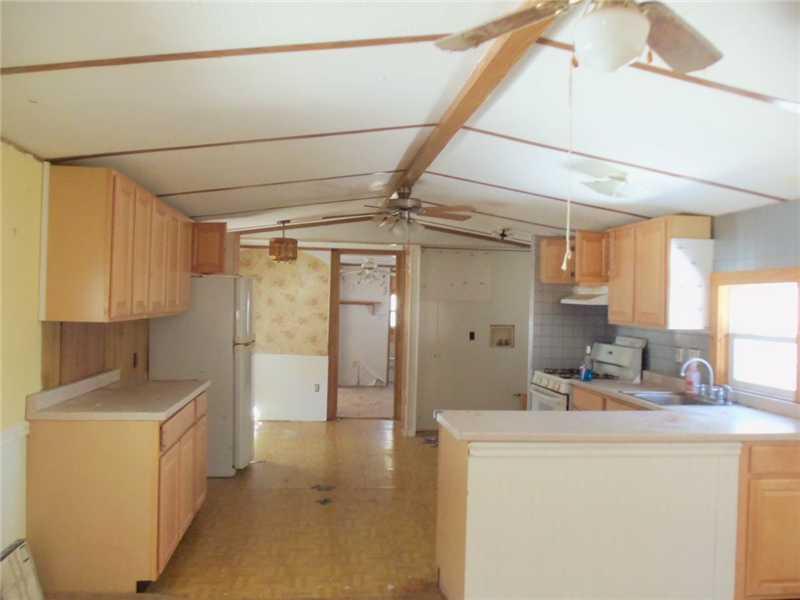 27 West Ridge Road Sabattus, ME 04280 - Photo 3 of 6 Kitchen.