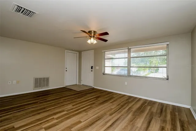 $1,735 | 5226 Eagle Drive, Holiday, FL 34690