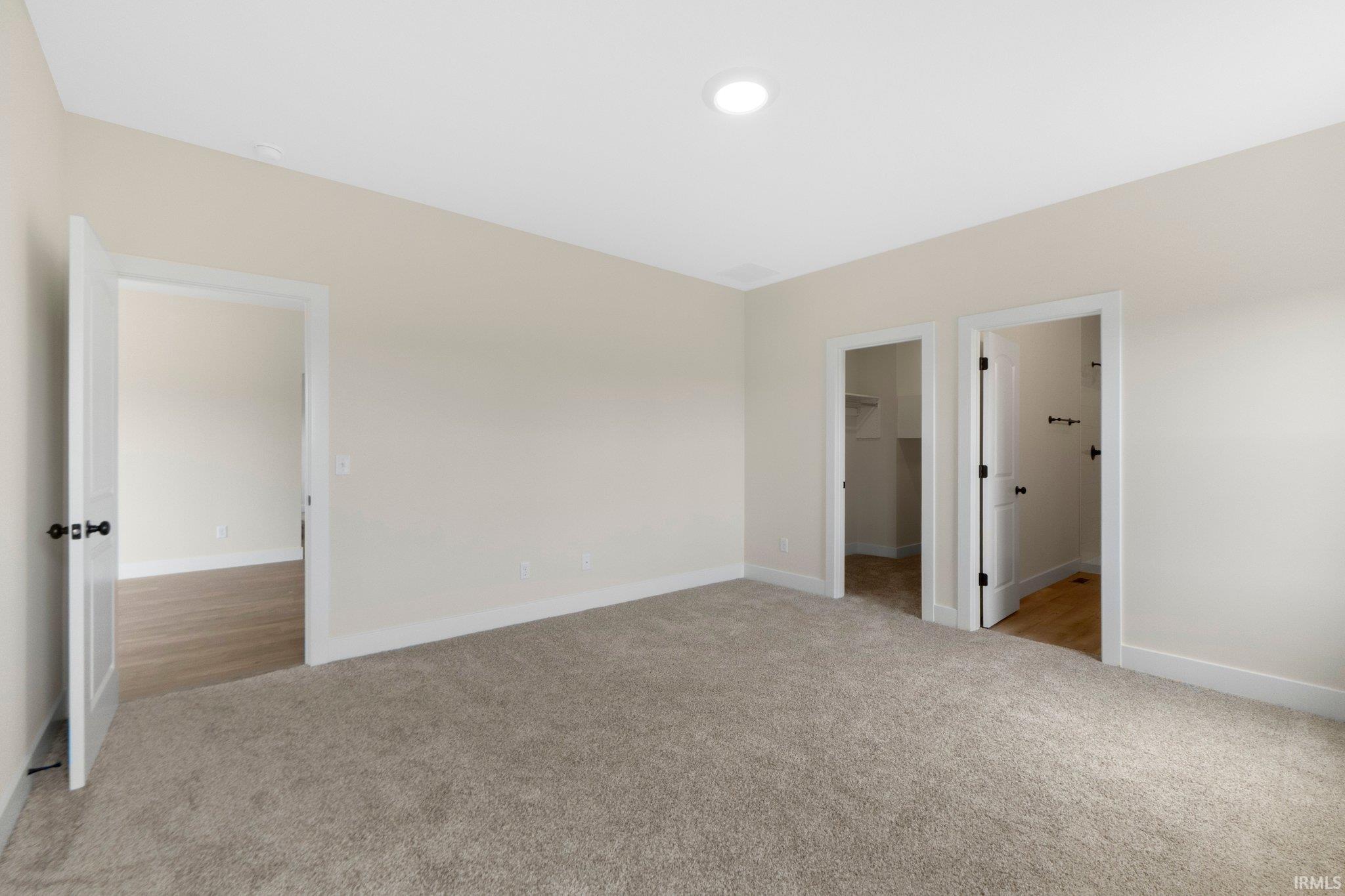 17681 Seahawk Lane Huntertown, IN 46748 - Photo 18 of 35