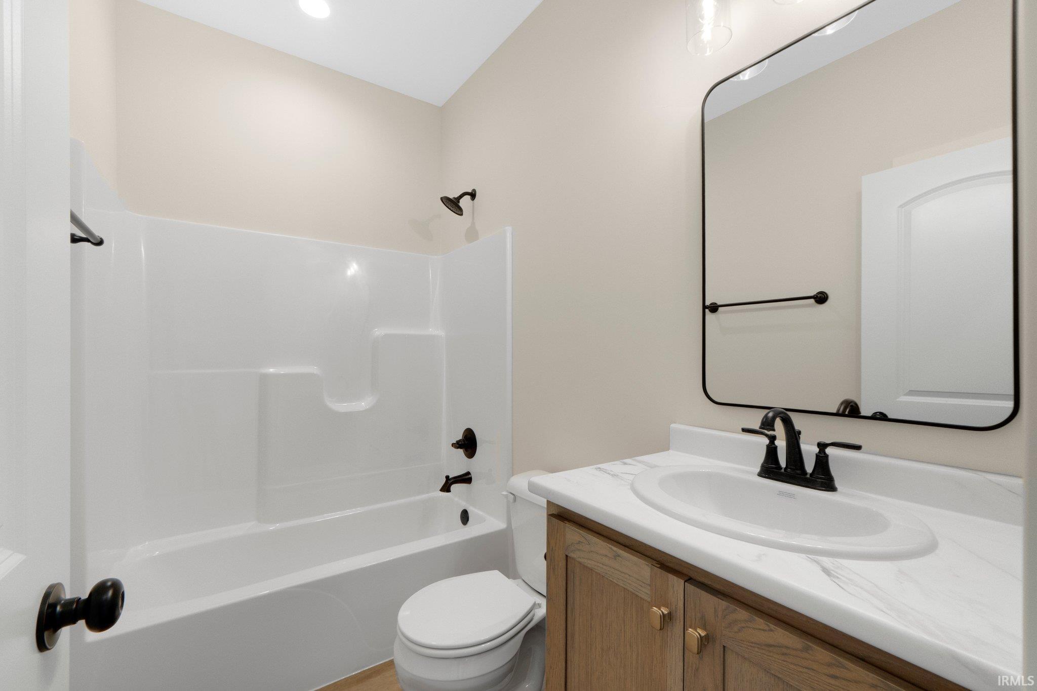 17681 Seahawk Lane Huntertown, IN 46748 - Photo 32 of 35