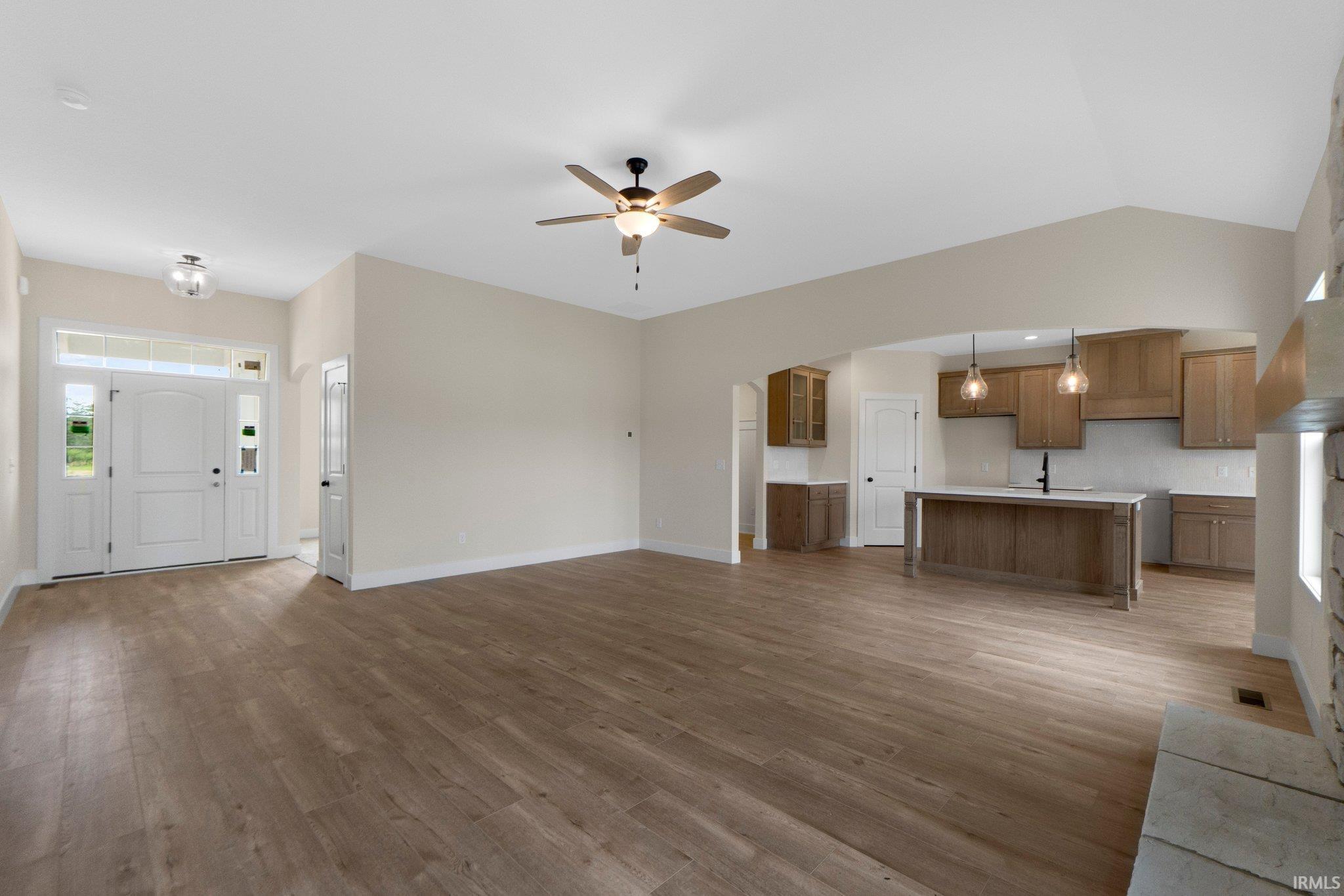 17681 Seahawk Lane Huntertown, IN 46748 - Photo 6 of 35