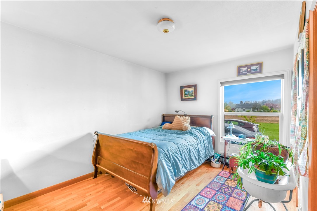 17343 Britt Road Mount Vernon, WA 98273 - Photo 20 of 36