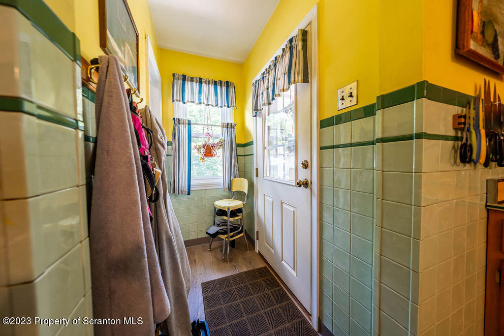 123 William Street Dunmore, PA 18510 - Photo 18 of 46