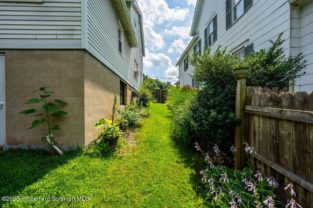 123 William Street Dunmore, PA 18510 - Photo 32 of 46