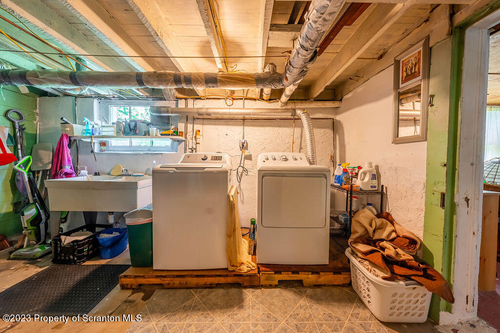 123 William Street Dunmore, PA 18510 - Photo 43 of 46