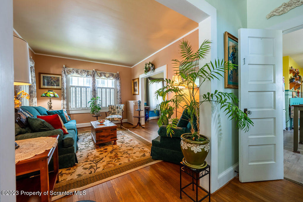 123 William Street Dunmore, PA 18510 - Photo 10 of 46