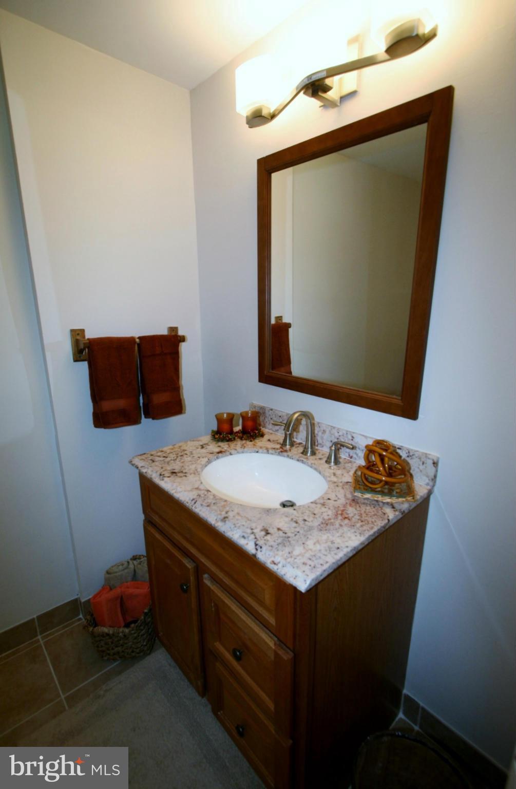 5344 Lightning View Road Columbia, MD 21045 - Photo 14 of 29 Bath