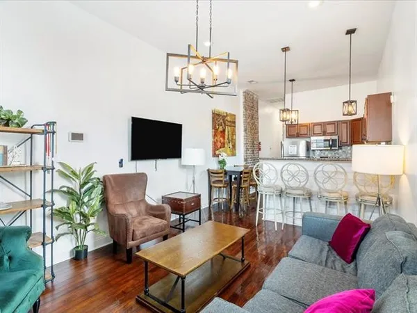 $399,000 | 539-41 South Miro Street, New Orleans, LA 70119