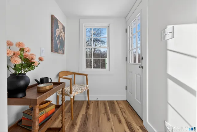 $365,000 | 1486 Highway 163, Montville, CT 06370