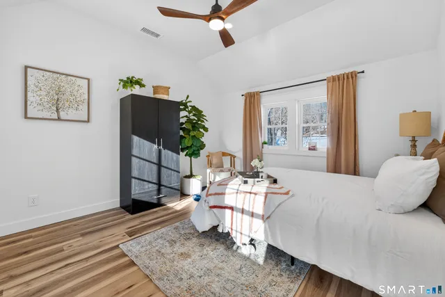 $365,000 | 1486 Highway 163, Montville, CT 06370