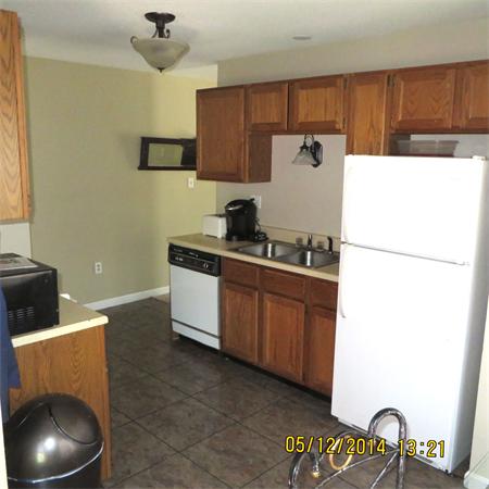 15 Castlegate Drive, Unit B Springfield, MA 01129 - Photo 10 of 30 Gallery Image 10