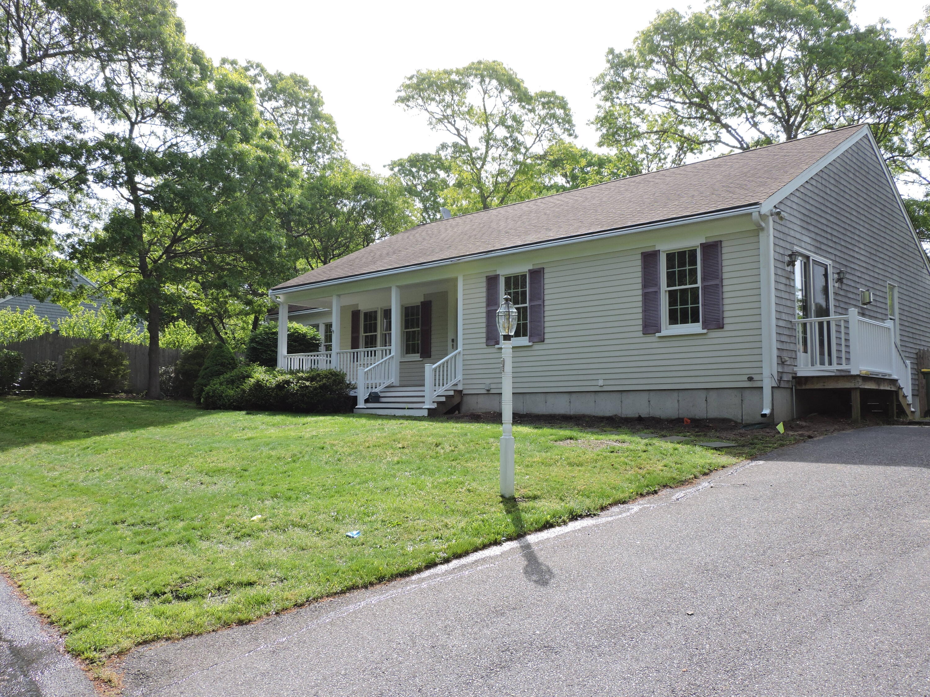 49 Lillian Road Hyannis, MA 02601 - Photo 2 of 28 DSCN0688