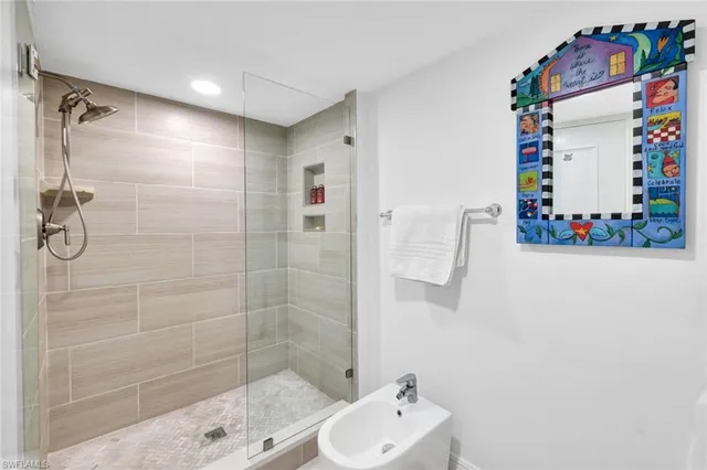 $23,000 | 4041 Gulf Shore Boulevard North, Unit 907, Naples, FL 34103