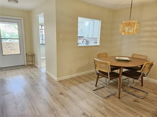 $4,400 | 744 Avenida Estancias, Unit 144, Venice, FL 34292