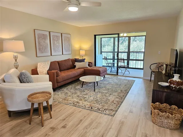 $4,400 | 744 Avenida Estancias, Unit 144, Venice, FL 34292