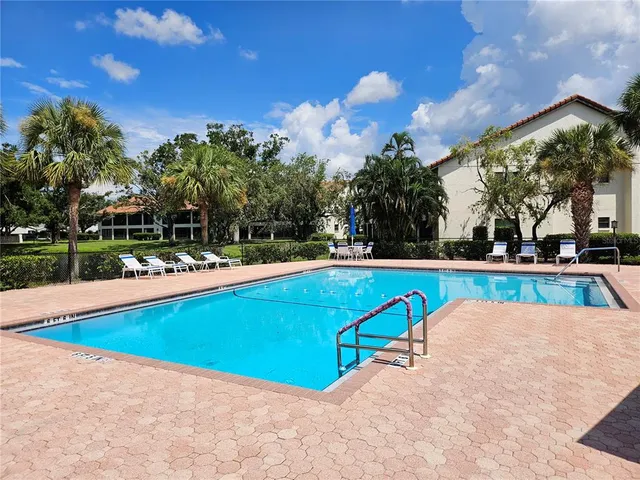 $4,400 | 744 Avenida Estancias, Unit 144, Venice, FL 34292